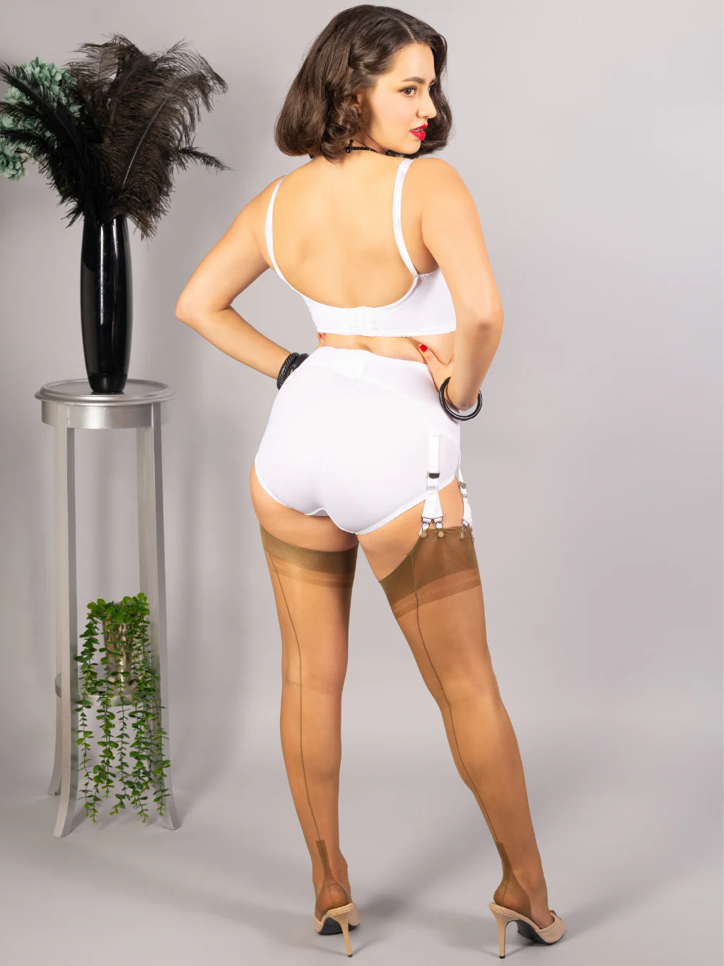 Cuban Heel Fully Fashioned Stockings H2034 - Image 7