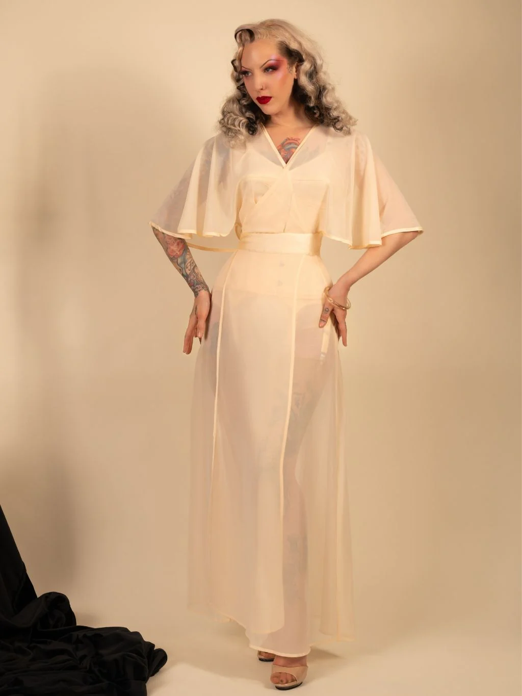 1930s Sheer Lounging Robe Peach