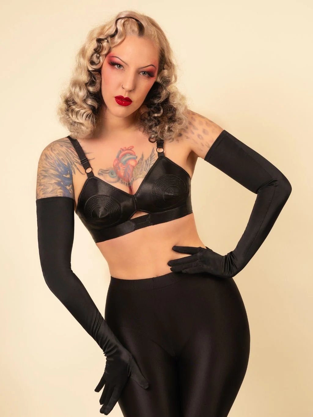 Long Black Gloves A2017 - Image 3